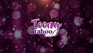 Bruneta curvy Kitty Deville îl tachinează pe tatăl vitreg cu țâțe false apoi doggy bucătărie creampie