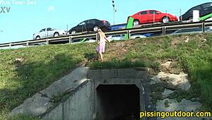 ever found the perfect outdoor spot for pissing fetish fun?