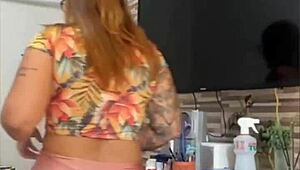 Her pussy splits wide while cleaning house flashing all