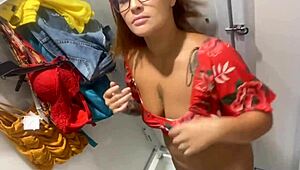 wanna see me stroke my hairy pussy in store dressing room??