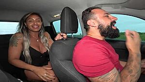 Fuck ebony slut raw in car ride!