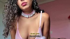 Espuleta Maia guides your handjob with dirty foot play?