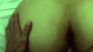 Rica peruvian big ass bends over doggy for monster cock pounding in Lince