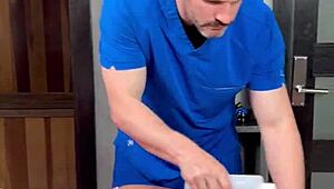 Arabska milf zvezda Jasmine Sherni oljna masaža postane divje jebanje pičke v misionarju