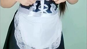 แม่บ้านสาวเอาเล่นดิลโด้ในห้องเก็บของ new241new dances cute then squirts toys everywhere 🎎💦