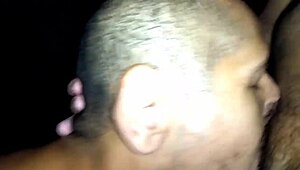 ei puto na balada chamei pro canto e meti a rola no rabo dele ate gozar dentro