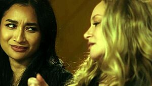 lesbian audit got her moaning wet under lingerie