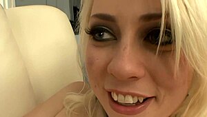 Mommy milf in fishnets fingers gaping lesbian threesome with deepthroat and anal play