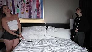 ashlynn and stevie moon dive deep into lesbian ass humiliation night 😈🍑