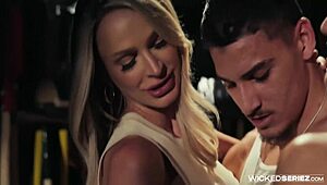 Emma Hix and Cherry Kiss fuck deepthroat style in hunger scene 3