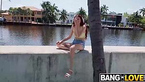 Horny big ass tempts wild vacation pussy licking adventures