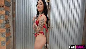 tabatha lust bends over shows perfect booty fucked public outdoor