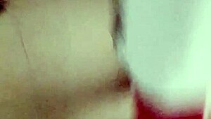 Infiel me da nalgas mientras marido envía mensajes