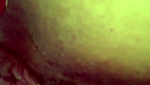 Muscular Babe Vibrates Puffy Clit to Juicy Solo Finish