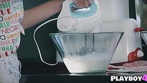 two milfs kiss finger wet pussies lick muffs in kitchen