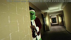 Alex Blair Grinch Cosplay Deepthroats Monster BBC Wet Pussy Ride