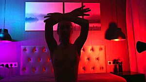 ooh sexy curvy girl dancing stripping in shadows teasing her pussy 😍🔥