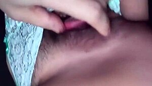 young colombian latina fingers her pussy solo in uber ride