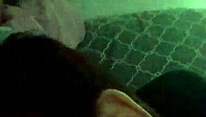 i'm suckin this fat huge cock but damn it's too bigg!!