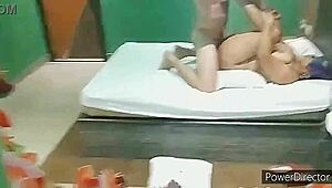 la vagina jugosa de mi vecina me pone la verga super lubricada ya 😜🍑💦