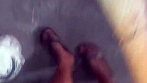 Latina slut trades blowjob for raise