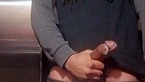 who nuts right in the kitchen tho 🔥🍆💦