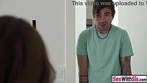 голям задник тийн 18+ стъпсистер те хвана да подсмотриш сега гълтай моя чудовищен кур?