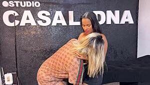 a hot s�o paulo fan licks flamingo girl's wet pussy till she squirts moaning