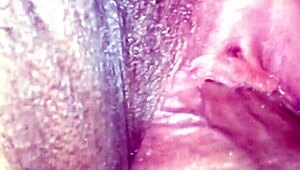 Come jerk off into my tight shaved wet pussy till you creampie