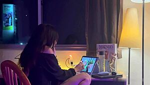 Sketching babe suddenly bent over for rough doggystyle cumshot pounding!