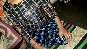 i'm so obsessed with this slim cutie soot trim from hightechplace update 56 may 06... gotta watch her young indian curves quiver!