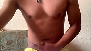 ohh masturbatin while doin homework feels naughty n wet