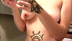 scarlett foxx rambles casually about her post-shower self-care routine and tattoos