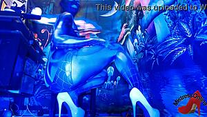 spiderbabe unleashes her sexy halloween tricks!