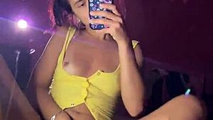 Sending Overdone Pussy Pics Before First Date