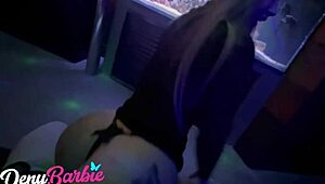 Fui na casa de swing e me senti tão arrombada com paus enormes me fodendo loucamente