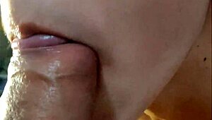 damn this amateur teen sucks cock so close up you'll feel it 😍💦