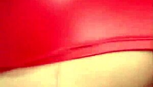 shaking my fat ass spreading big pussy lips twerking