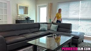 Wie ich rasierte 18+ Stiefschwester für Deepthroat und Fotzenhämmern überredet hab