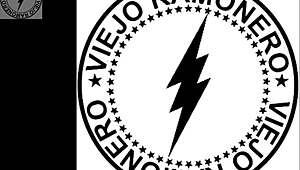 two argentinian amateurs come over and suck my cock nonstop