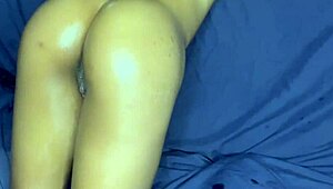 wanna watch this oiled pussy get pounded doggystyle super rough?? join for exclusive