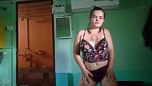 chubby babe dances then bends for pov doggystyle cum on ass