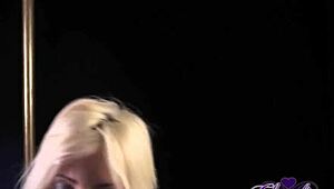 claudia valentine blonde bombshell stuffs huge toys in big ass