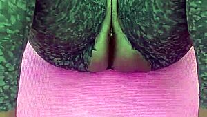 early mornin ebony milf workout got me spreadin her shaved pussy n feet voyeur style uh