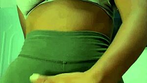 Curvy ebony babe squirts creamy pussy juice close up homemade