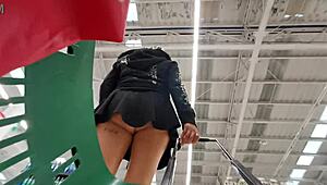 milf mexicana gets her ass hunted in the supermarket