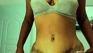 Curvy ebony babe squirts creamy pussy juice close up homemade