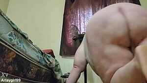 whoa, watch this bbw shake her massive ass like crazy