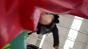 milf mexicana gets her ass hunted in the supermarket