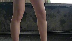 Hey shemale Ting Xuan, pee outdoors then anal fuck yourself?